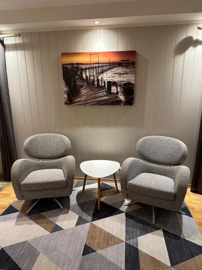 Stetind - Modern Apartment With Free Parking Narvik Kültér fotó