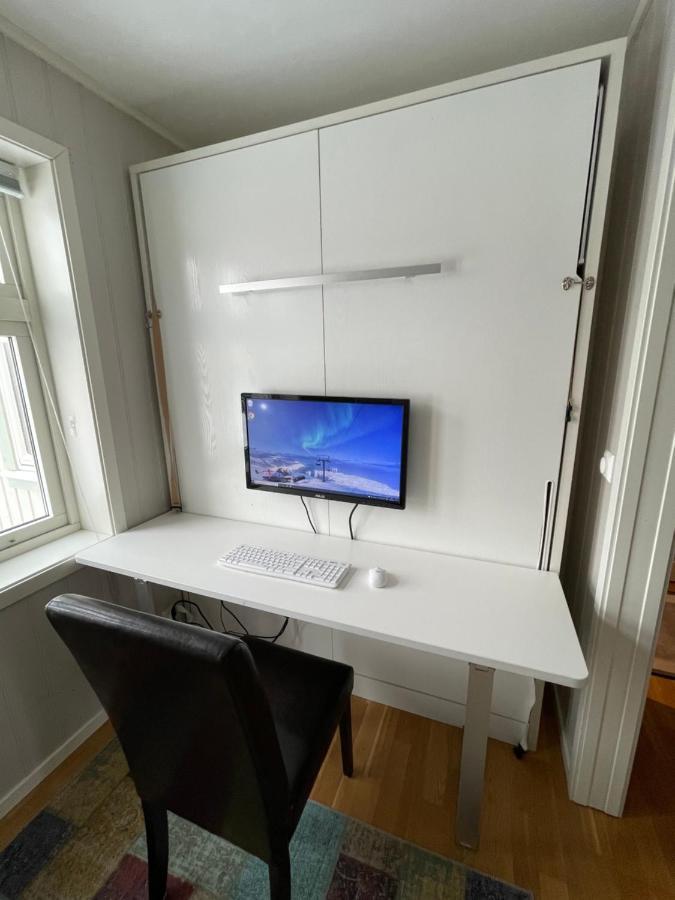 Stetind - Modern Apartment With Free Parking Narvik Kültér fotó