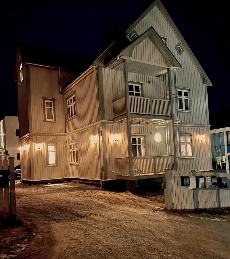 Stetind - Modern Apartment With Free Parking Narvik Kültér fotó